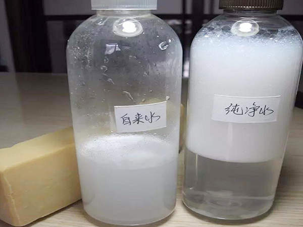 自來水，純凈水有區(qū)別？同樣是水，將洗衣粉放入其中差別如此之大？